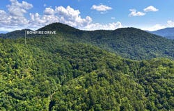 Bonfire Drive, Franklin, NC 28734