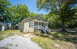 90 Martin Luther King Jr Drive, Winder, GA 30680