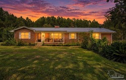 2780 Mcduffie Ln, Jay, FL 32565