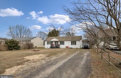 514 ALBROUGH Boulevard, COLONIAL BEACH, VA 22443