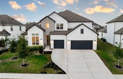 2217 Sondrio Bnd, Leander, TX 78641