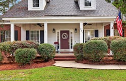 207 Longleaf Drive, Petal, MS 39465
