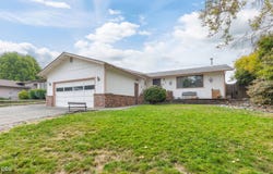217 Southridge Way, Grants Pass, OR 97527