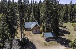 7550 Hyatt Prairie Road, Ashland, OR 97520