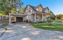 5480 Willow Tree Drive, Millbrook, AL 36054