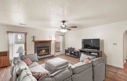 6407 Crow Road NE, Rio Rancho, NM 87144
