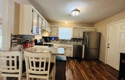 2032 Gray Loop, Leola, AR 72084