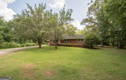 124 Marty Lane, Lagrange, GA 30240