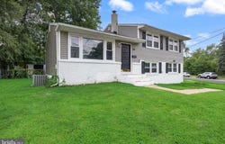 200 HENDRICKSON, EDGEWATER PARK, NJ 08010