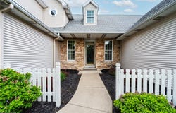 22 Fieldstone, Poland, OH 44514