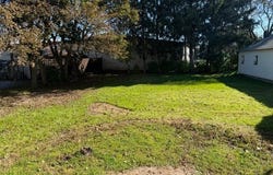 8 S Hartland Street, Middleport, NY 14105