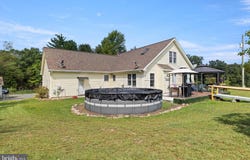 1590 WHITACRE Road, GORE, VA 22637