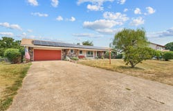 421 Santa Fe Drive, Forsyth, MO 65653