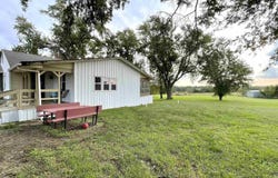 4954 Clark RD, Meriden, KS 66512