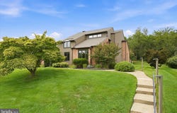 24 DOWNS Drive, WILMINGTON, DE 19807