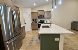 204 E Lillian Avenue, Conrad, IA 50621