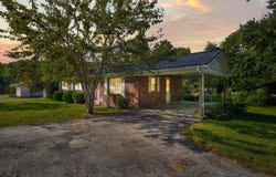3737 Paint Creek Road, Stanton, KY 40380