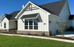 147 Sunny Side Road, Valley View, TX 76272