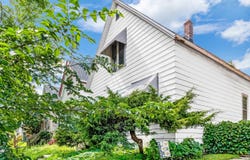 3531 N 8th St, Milwaukee, WI 53206