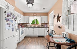 10466 W MOUNTAIN VIEW Road, Sun City, AZ 85351