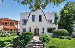 132 N La Peer Drive, Beverly Hills, CA 90211