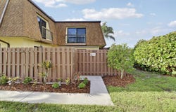 110 N DELAWARE Boulevard, Jupiter, FL 33458
