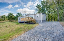 1225 E Stagecoach Road, Greeneville, TN 37743
