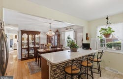 17601 MEADOWOOD DR, HAGERSTOWN, MD 21740