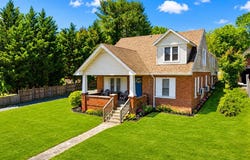 508 W Stuart Dr, Galax, VA 24333