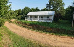 12404 McCurry Lane, Mena, AR 71953