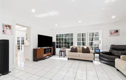 4331 Rafael, Irvine, CA 92604