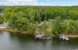 154 Herman Rd, Bracey, VA 23919