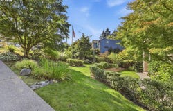 20367 SW Tremont Way, Beaverton, OR 97007