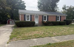 100 Brushwood Court, Berea, KY 40403