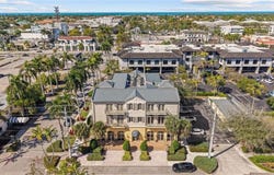 380 10TH St S, NAPLES, FL 34102
