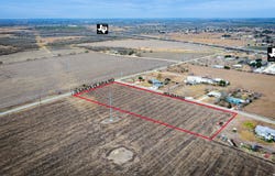 775 Holman Rd, Marion, TX 78124