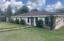 304 Weathersby Rd, Hattiesburg, MS 39402