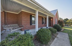 516 Chaucer Drive, Lawrenceburg, KY 40342