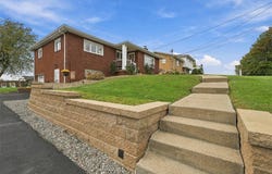 221 Locust Ave, Chartiers, PA 15342