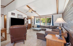 1024 Triangle Drive, Shell Rock, IA 50670