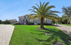 3065 MURANO Court, MOUNT DORA, FL 32757