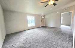 4285 FERGUS Ave, Eugene, OR 97402