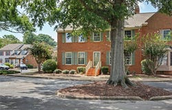 19 Capps Qtrs, Hampton, VA 23669