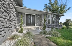12223 Hills Rd, Kearney, MO 64060