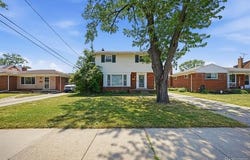 18332 Spring Court S, Fraser, MI 48026