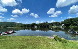197 Lake Shore Drive N, Maryland, NY 12116