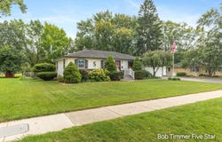 1300 Bauer Road, Jenison, MI 49428