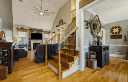 5 Bartlett Street, Milton, WV 25541