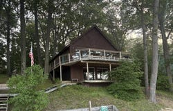 593 N 72ND AVENUE, HART, MI 49420