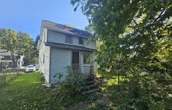 502 Regent Street, Lansing, MI 48912